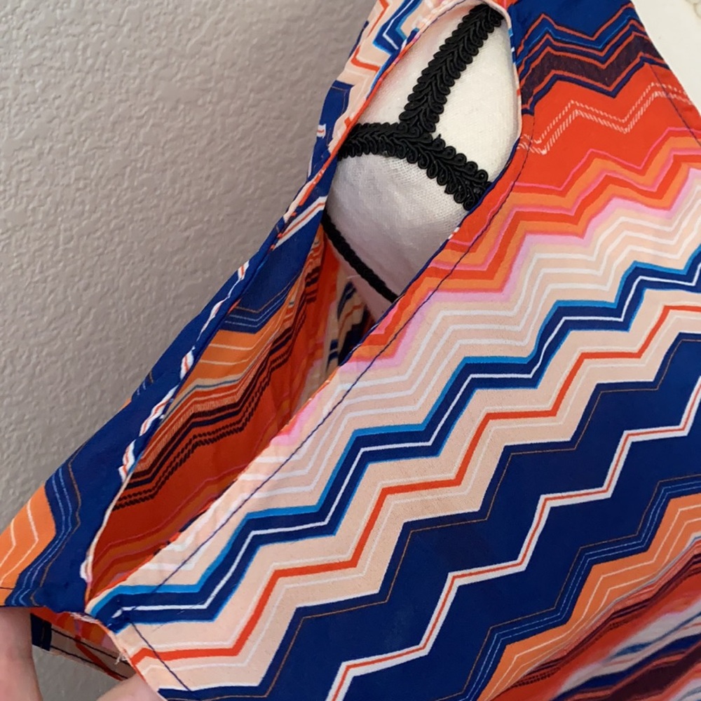 Patterned Work Blouse - Picture 2 of 2